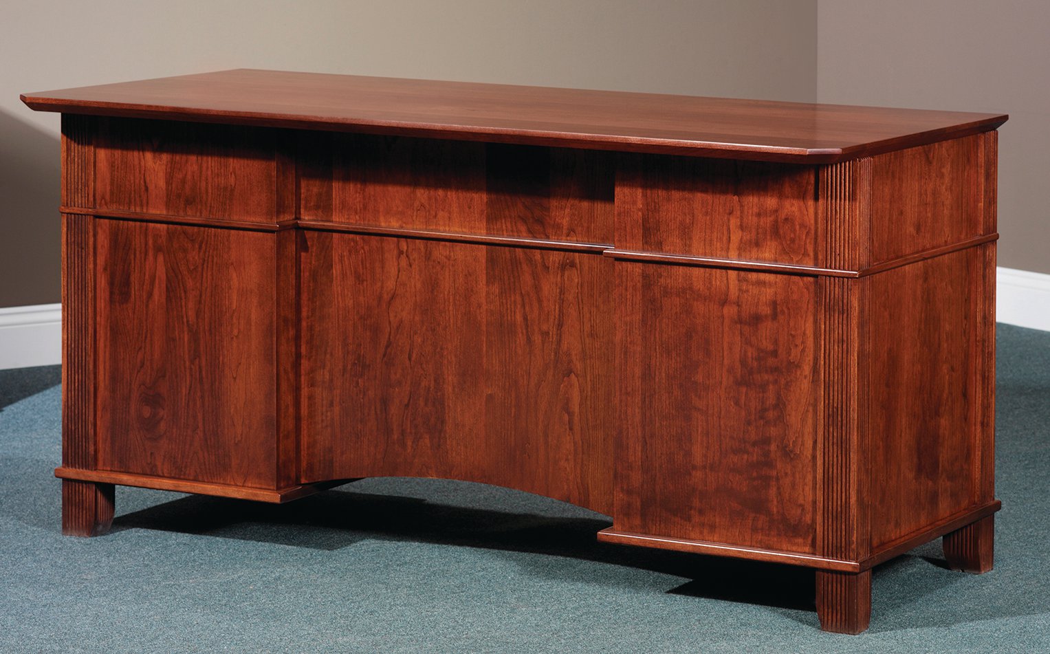 arlington-executive-desk