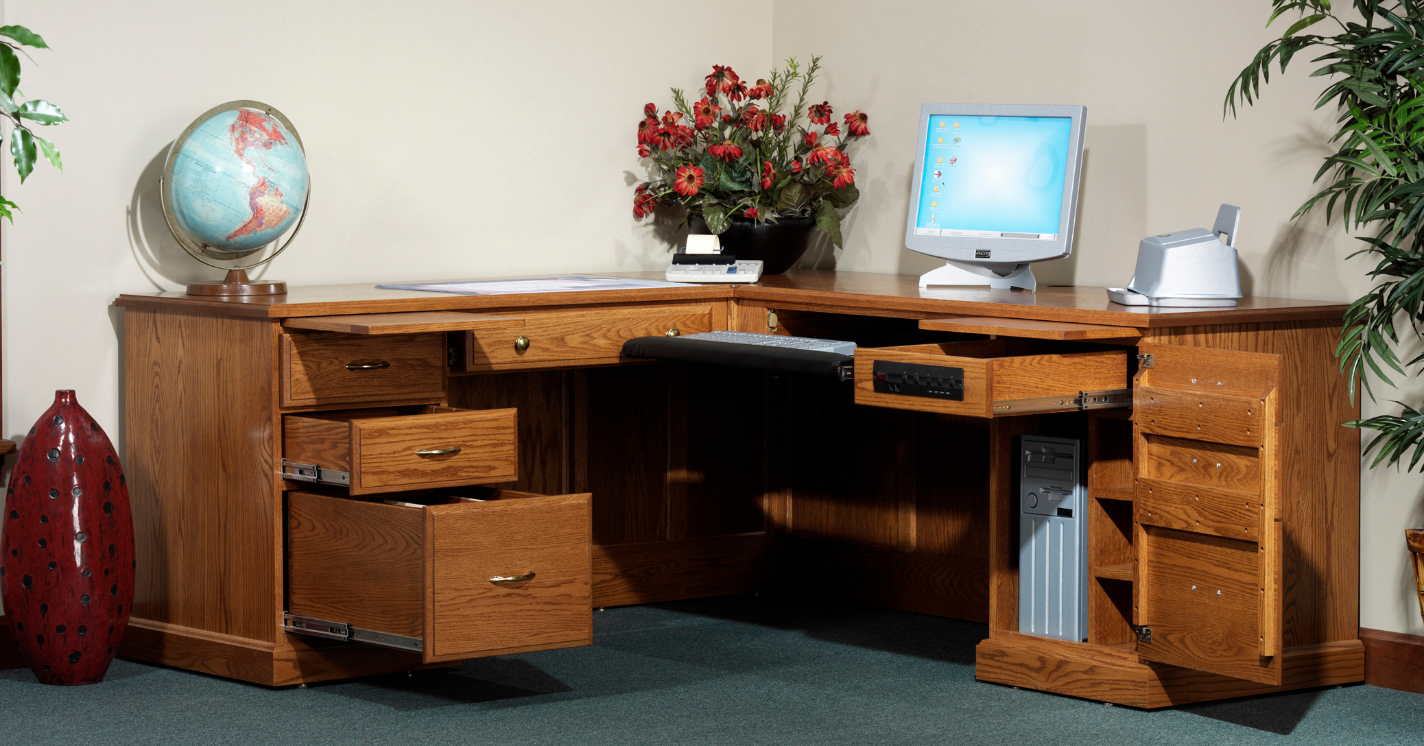 solid-wood-executive-l-desk