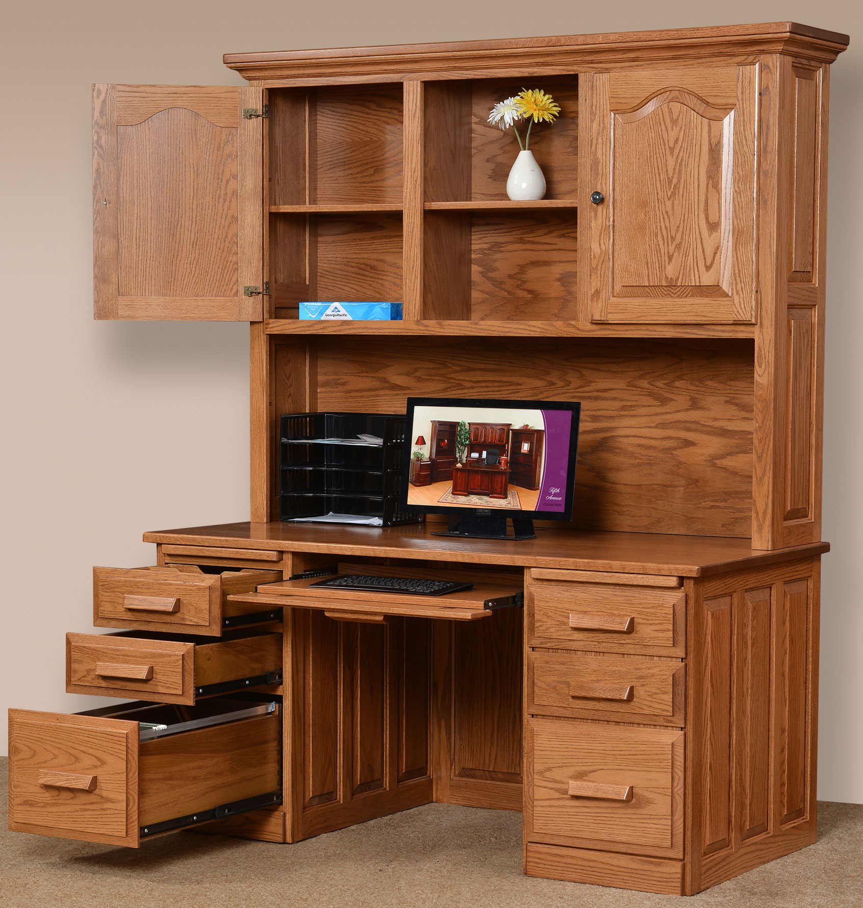 Chadwick Computer Flat Top Desk with Hutch