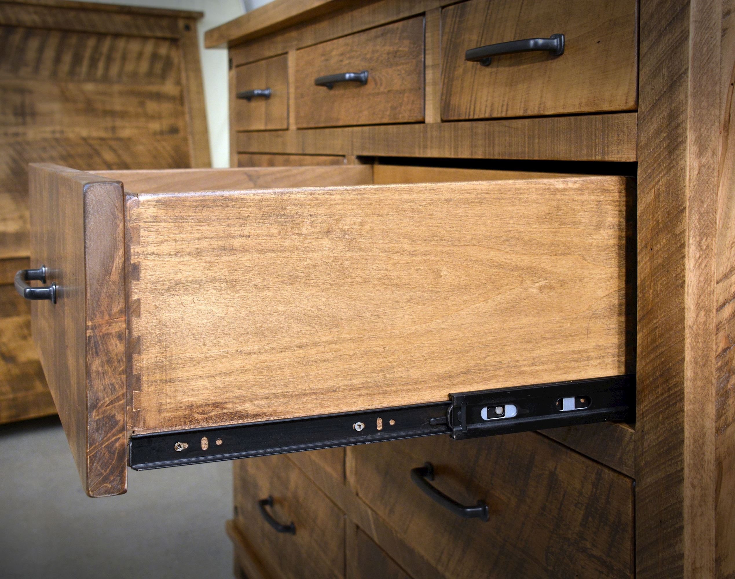 ruff-sawn-chest-drawer