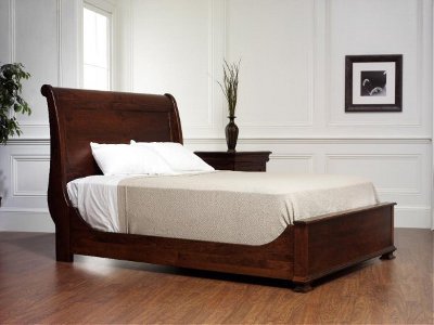 maple-sleigh-bed